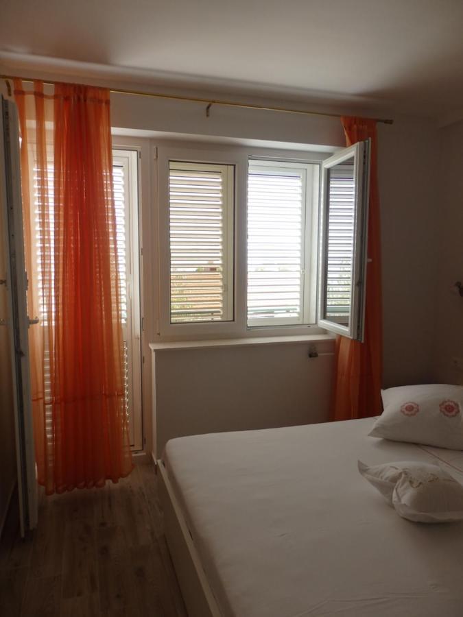 Apartmani Stipan Брела Экстерьер фото