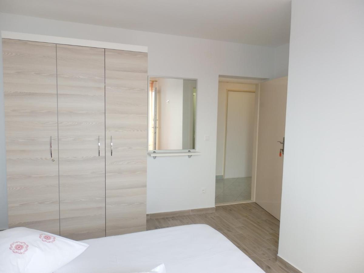 Apartmani Stipan Брела Экстерьер фото