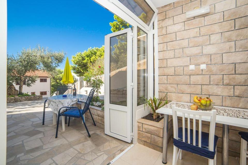 Apartmani Stipan Брела Экстерьер фото