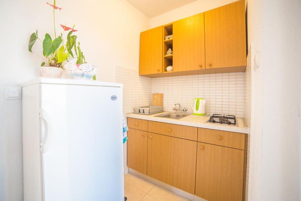 Apartmani Stipan Брела Экстерьер фото